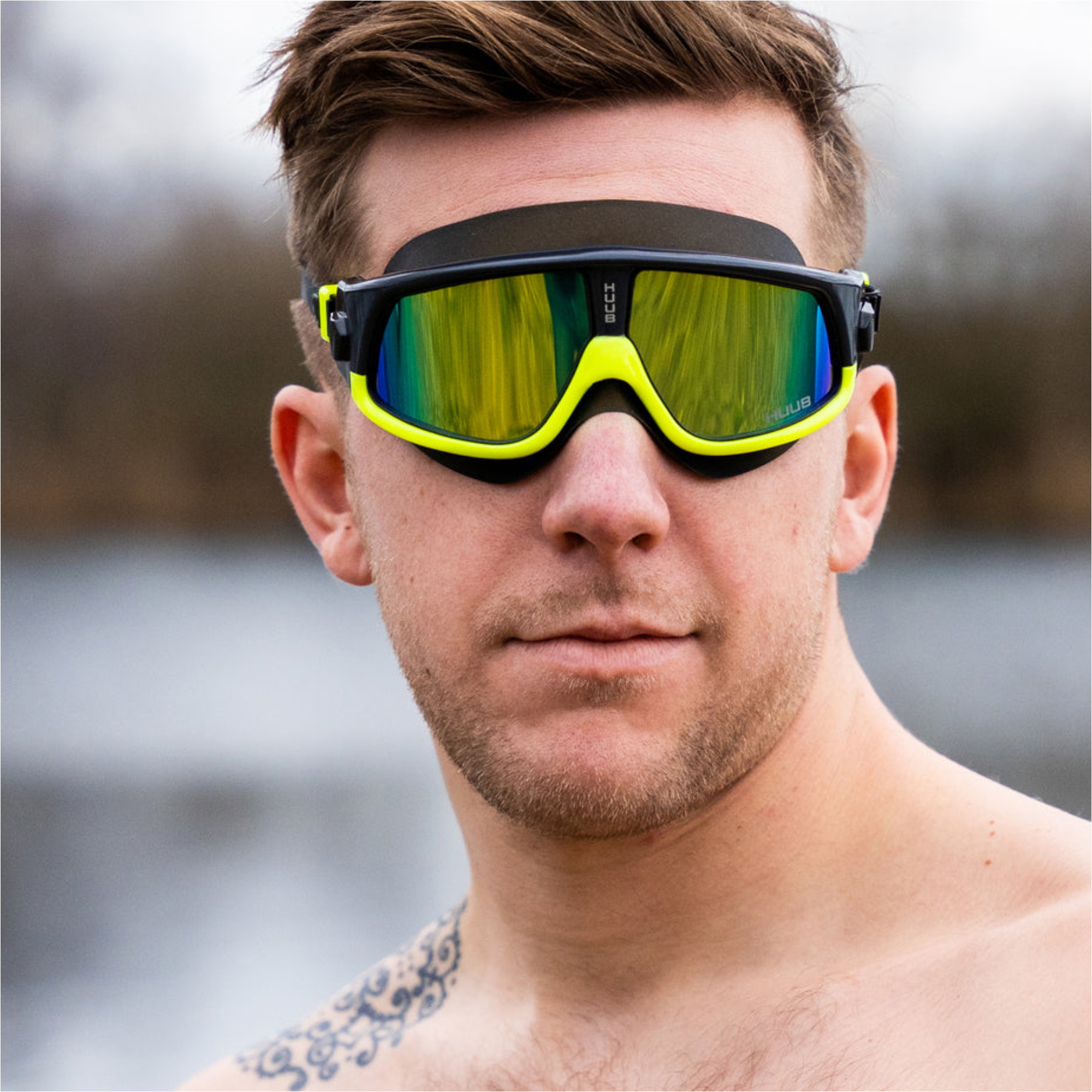 2026 HUUB Ryft Mask A2-RYFTBY - Met Black / Fluo Yel - Polarizzato Dk Smoke Gold Mir